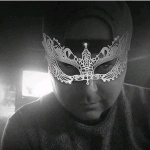 Meet your Posher, Manny